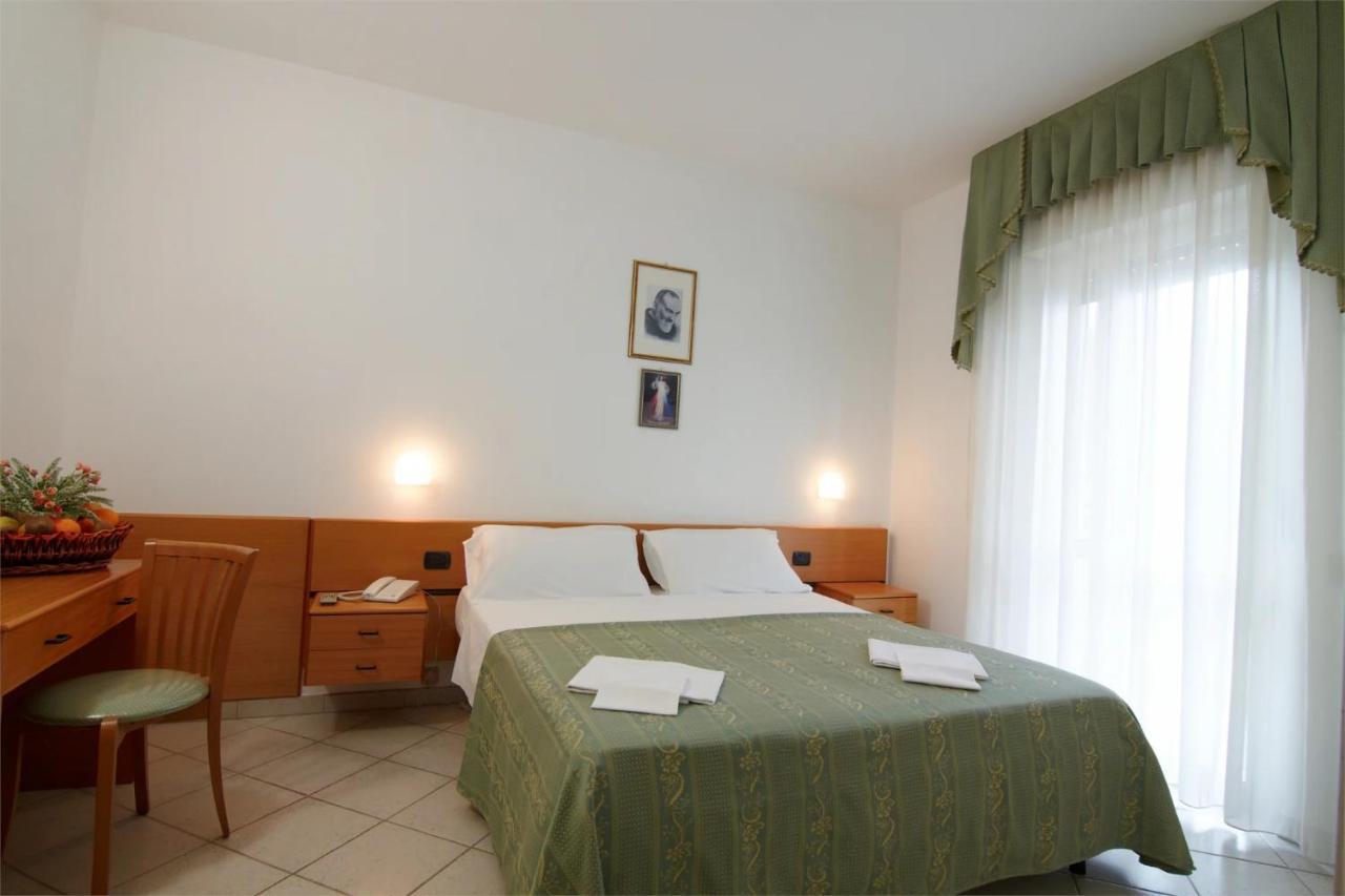 Hotel San Francesco San Giovanni Rotondo Luaran gambar